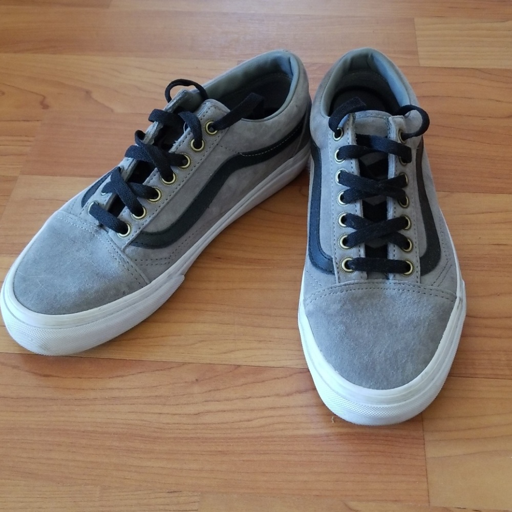 Van's
